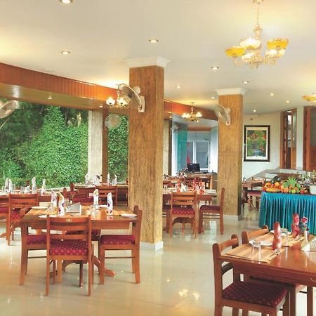 Jungle Park Resorts Thekkady Exterior foto